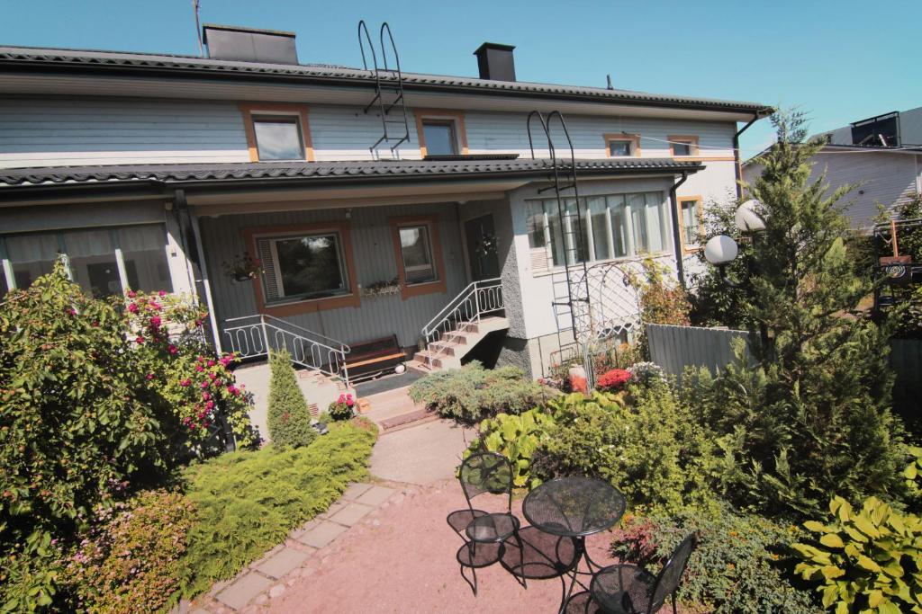 Apartment Hotel Kuukkarin Kortteeri Pori Zewnętrze zdjęcie